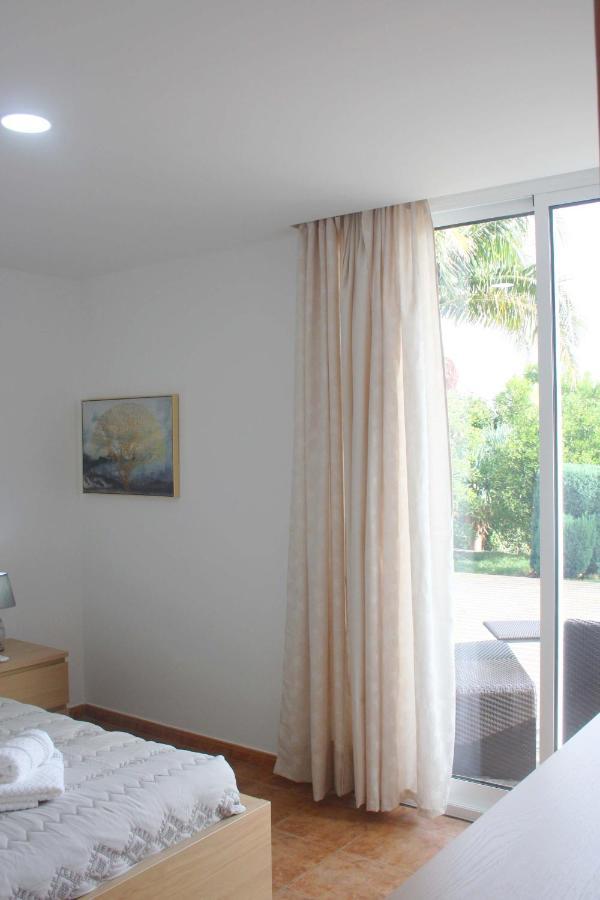 Lugar Dos Louros 2 Appartement Estreito Da Calheta Buitenkant foto