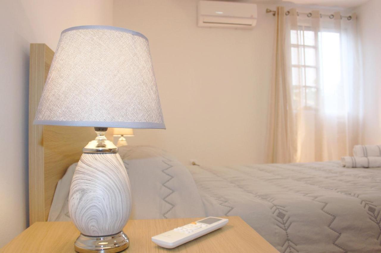 Lugar Dos Louros 2 Appartement Estreito Da Calheta Buitenkant foto
